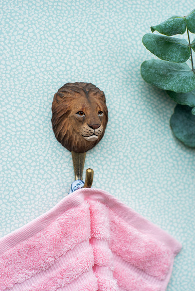 Wildlife Garden Hook - Lion