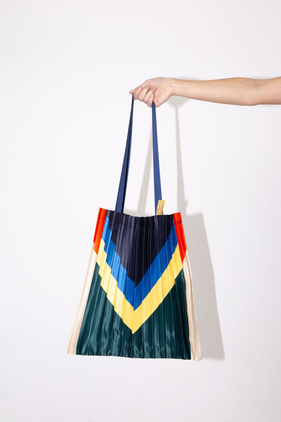 Pleated Satin Bag - Rei