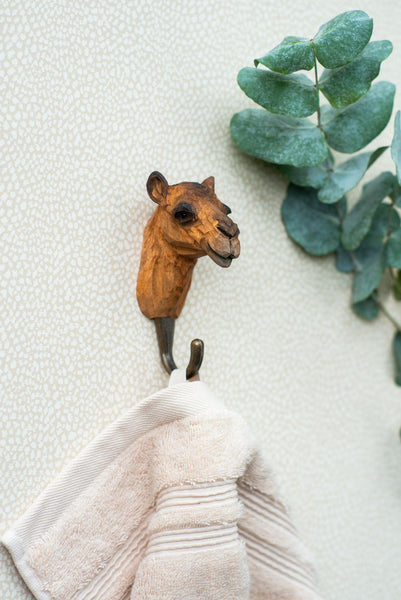 Wildlife Garden Hook - Camel